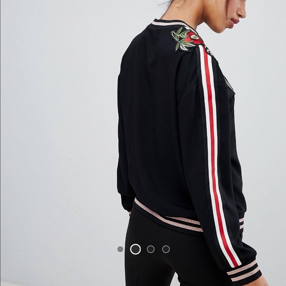 Ted Baker Maddeyy Embroidered Top - Picture 4 of 5